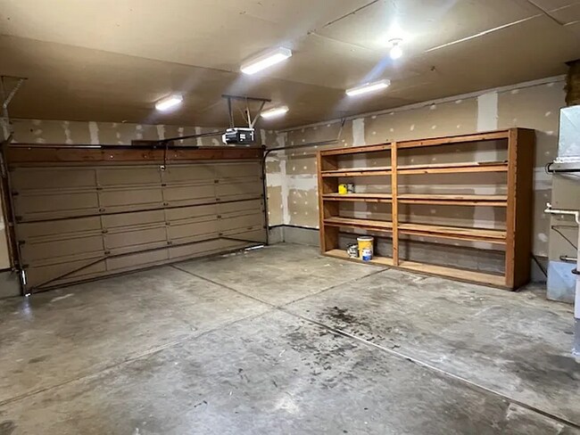 Building Photo - 3228 Century Way