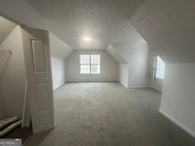 Building Photo - 7263 Sandpiper Way