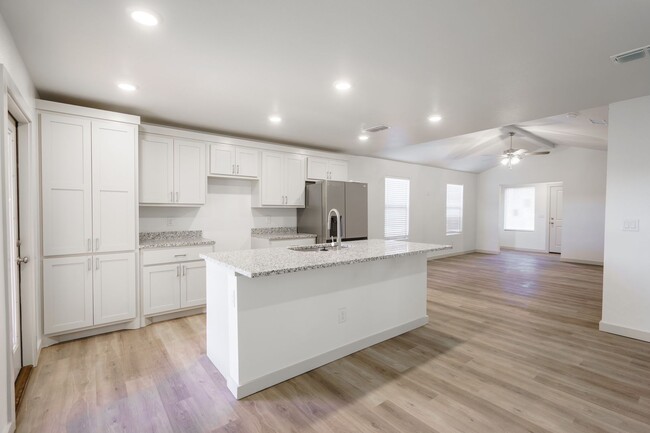 Building Photo - New Construction 3 bed / 2 bath in Elm Mea...