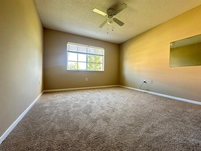 Building Photo - 3709 NW Mediterranean Ln