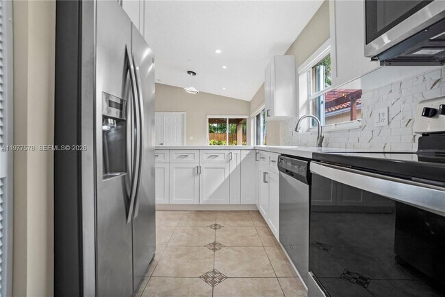 Building Photo - 15561 SW 144th Terrace