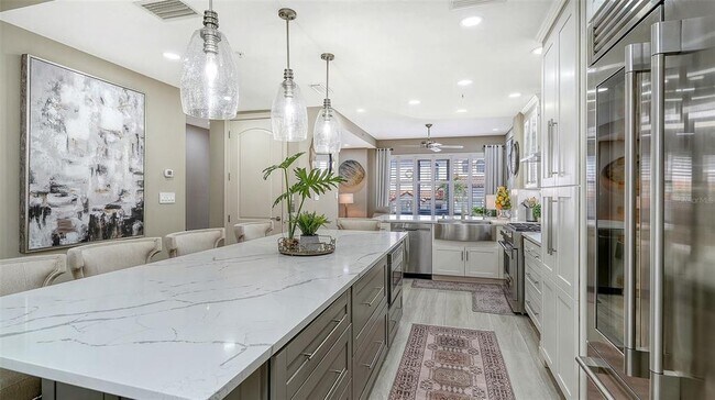 Building Photo - 235 Cocoanut Ave