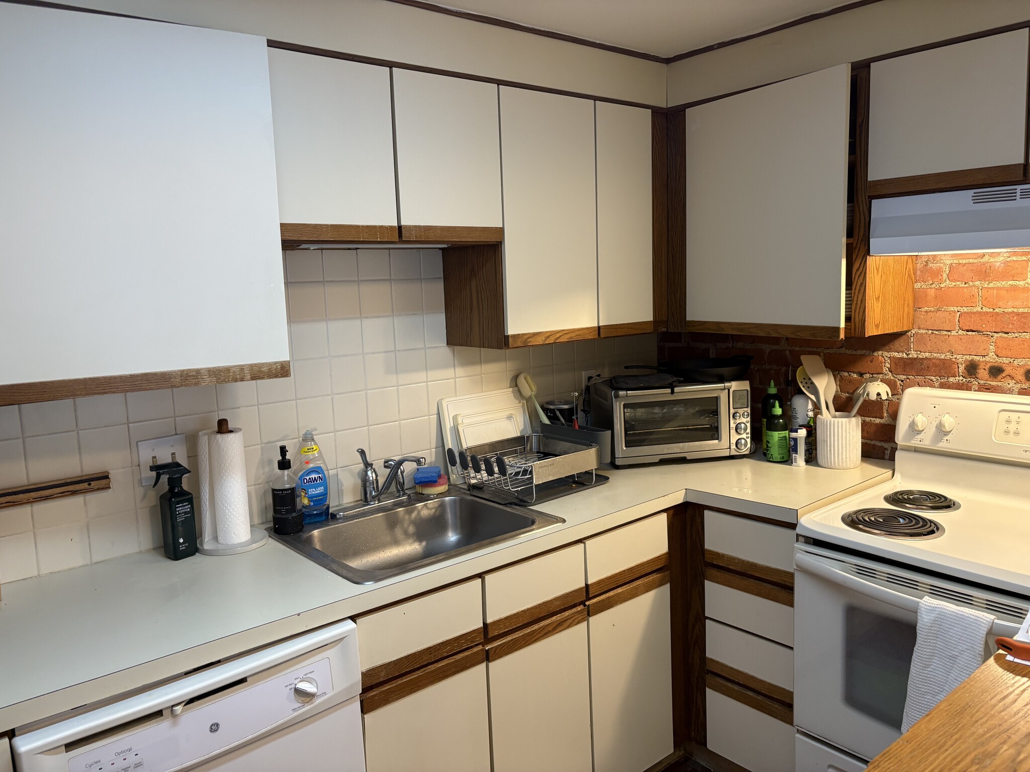 Building Photo - 87 Gainsborough St