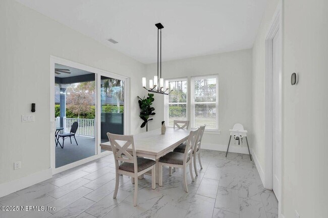 Building Photo - 586 A1A N