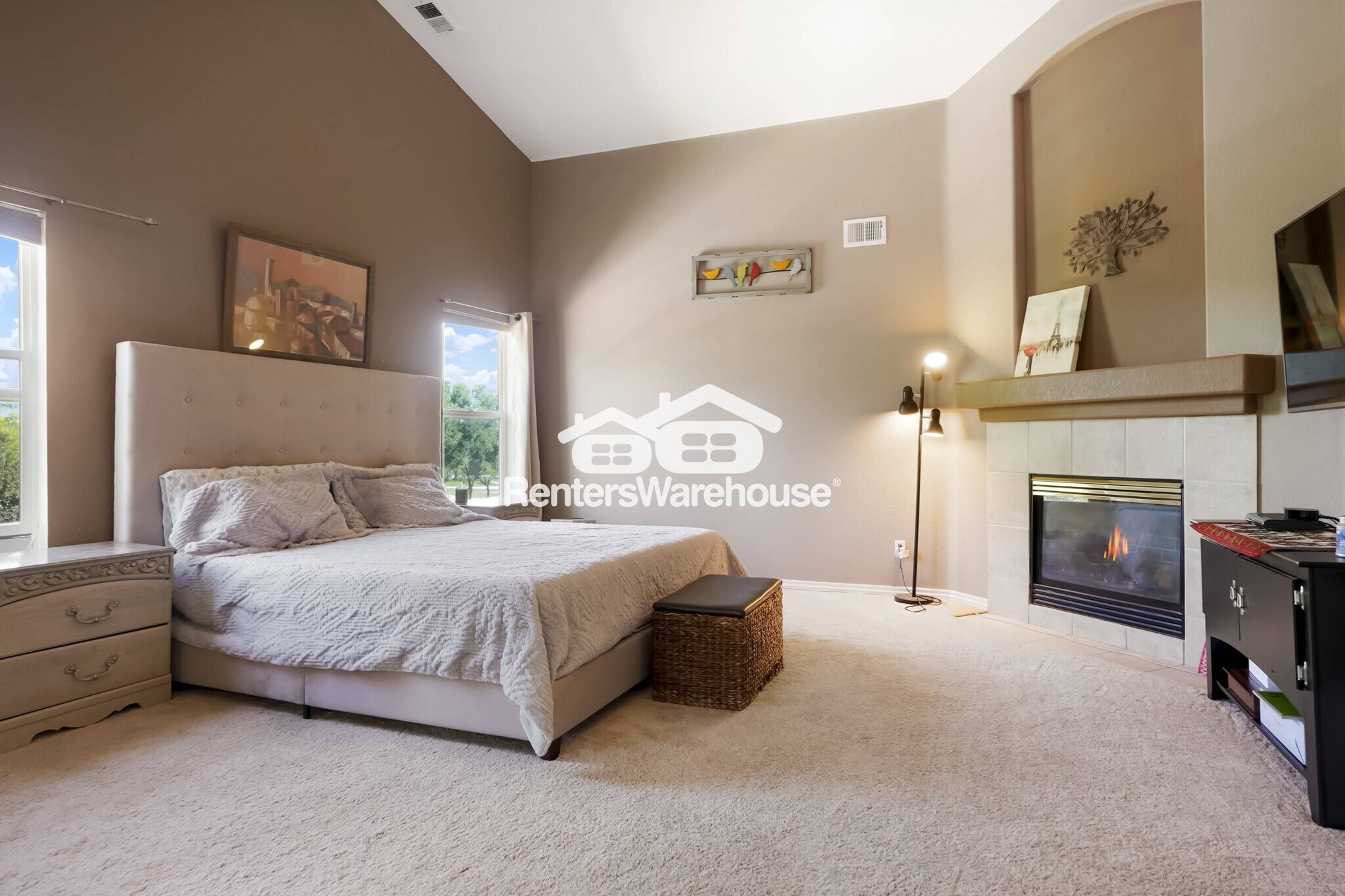 Building Photo - 9515 Bluebead Way