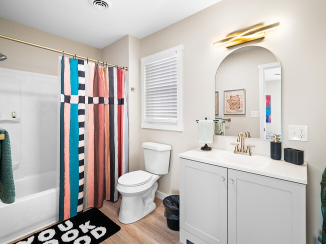 Building Photo - 5602 Tillman Ave