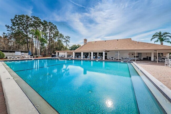 Building Photo - 4638 Sheffield Dr