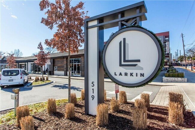 Building Photo - 520 Park Ave SE