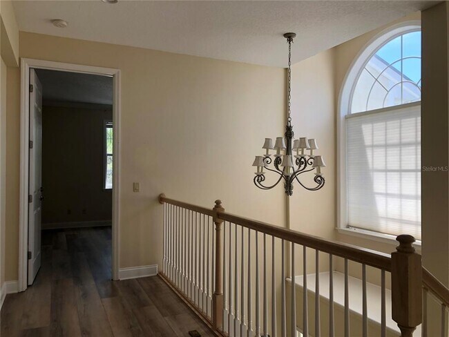 Building Photo - 3405 54th Dr W