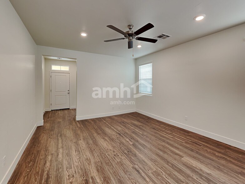 Building Photo - 21399 S 231st Way