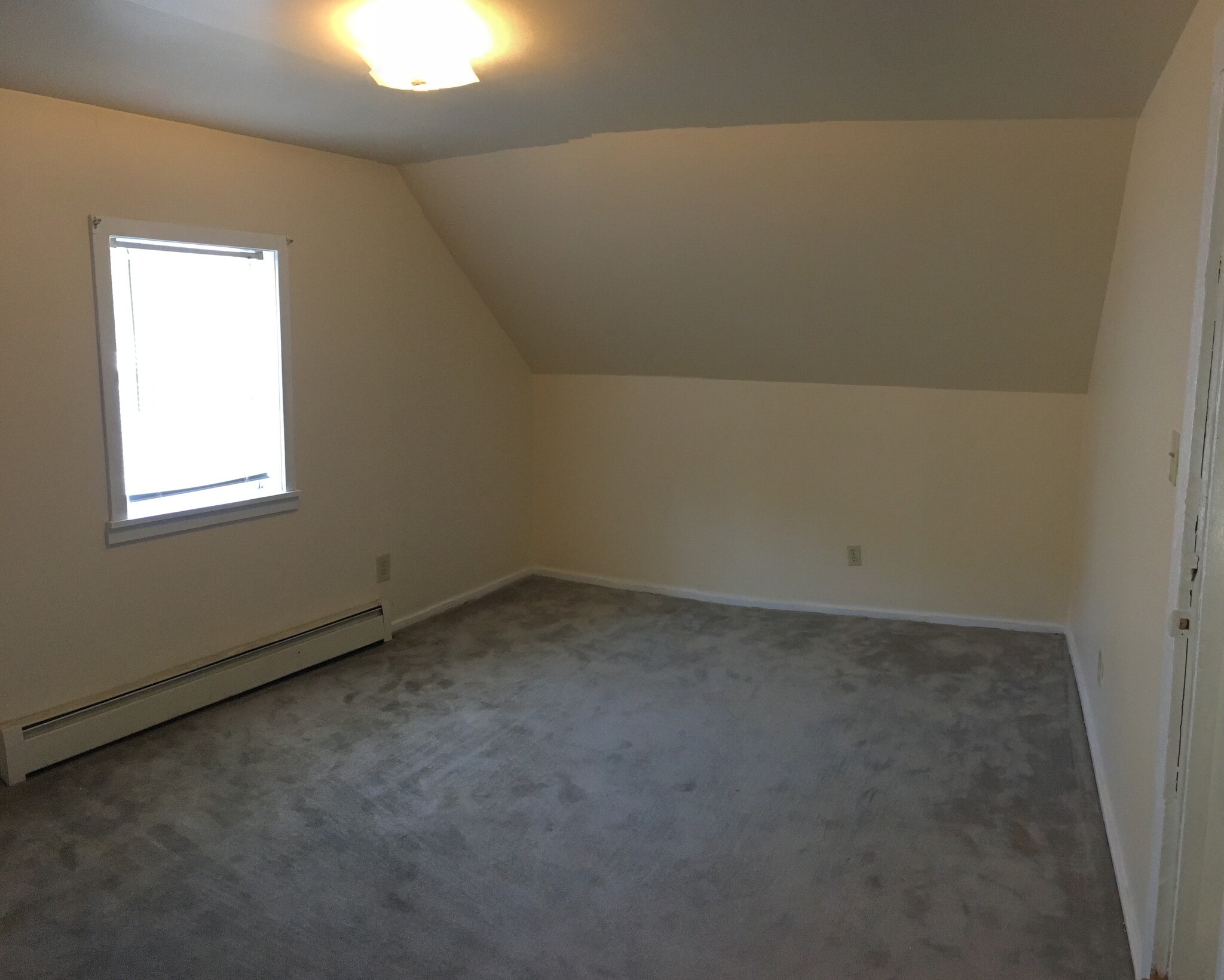 Bedroom 3 - 128 N Fairview St