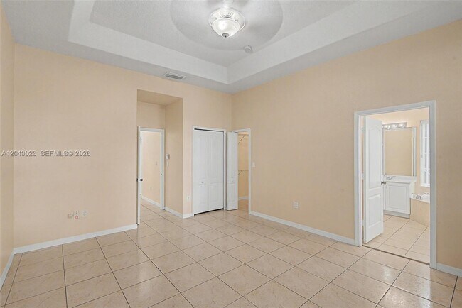 Building Photo - 15339 SW 32nd Terrace