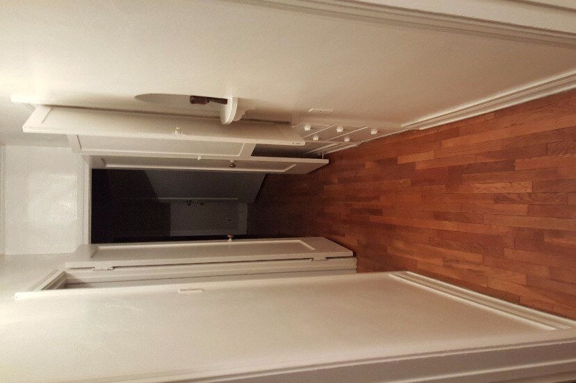 Building Photo - 337 E 49th St