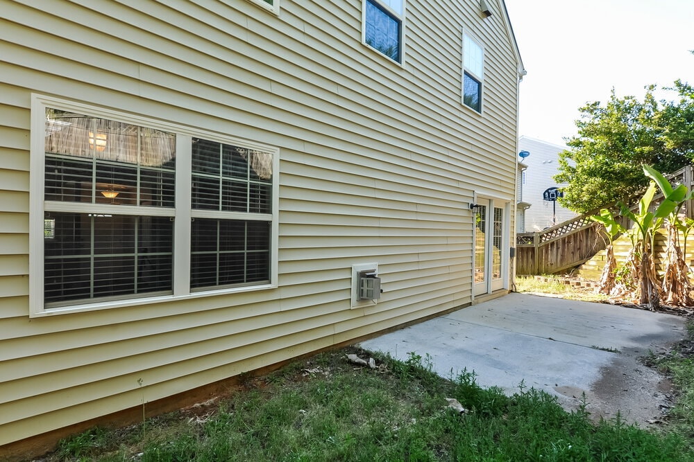 Building Photo - 701 Champion St