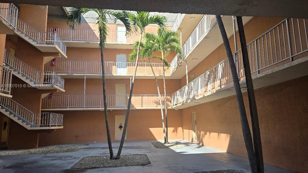 Building Photo - 17600 NW 68th Ave