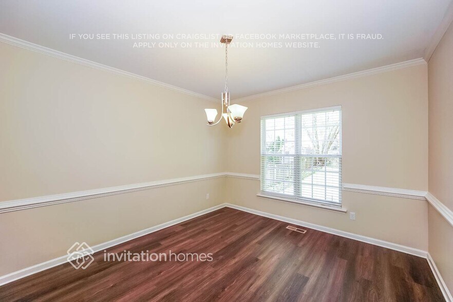 Building Photo - 16908 Glassfield Dr