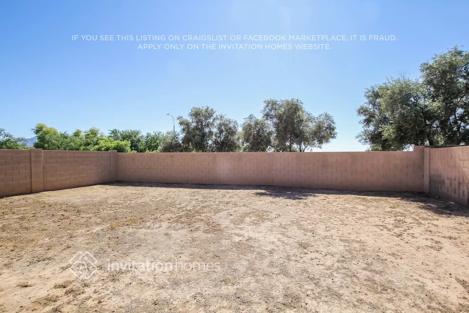 Building Photo - 10241 W Cordes Rd