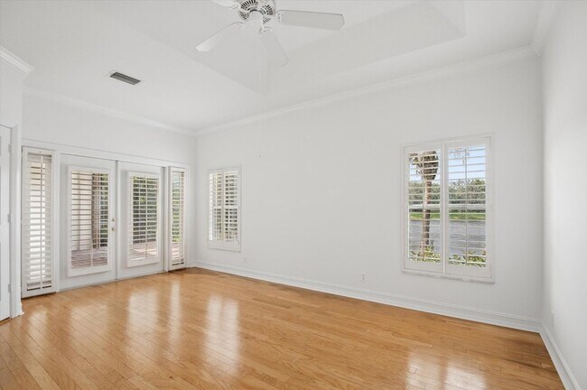 Building Photo - 11289 NW 65th Manor
