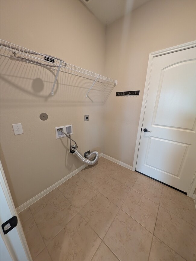 Building Photo - 21210 Echo Manor Dr