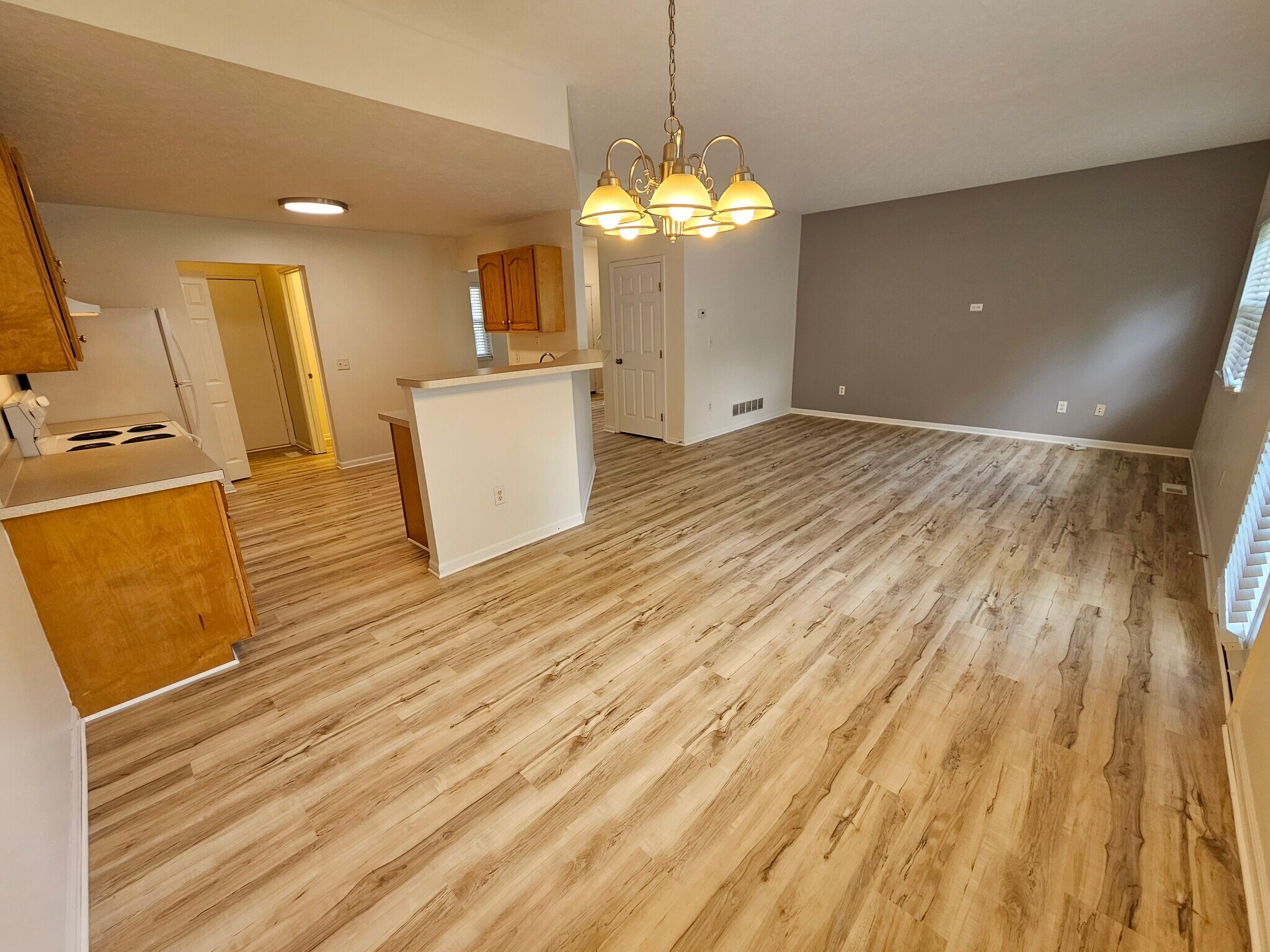 Building Photo - 126 Wagnalls Ct