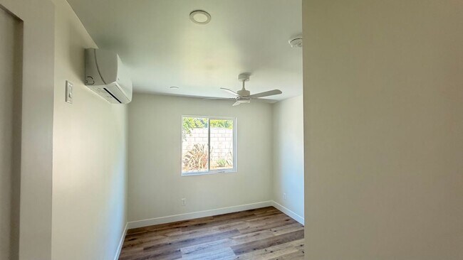 Building Photo - 2036 Primrose Way