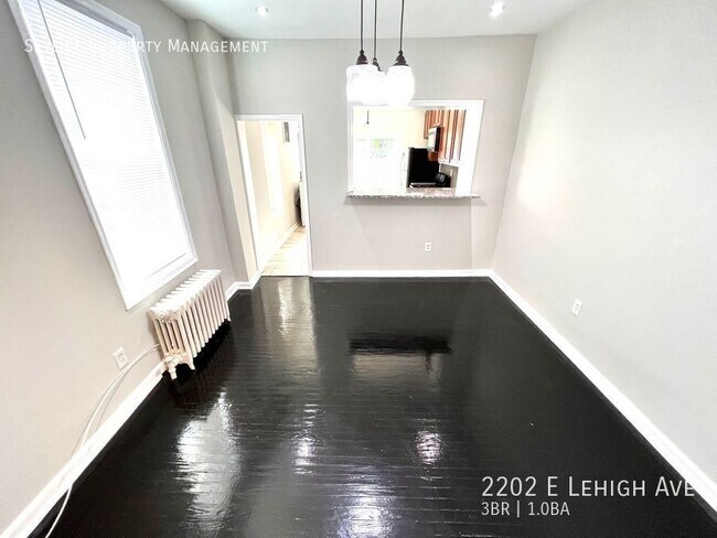 Building Photo - 2202 E Lehigh Ave