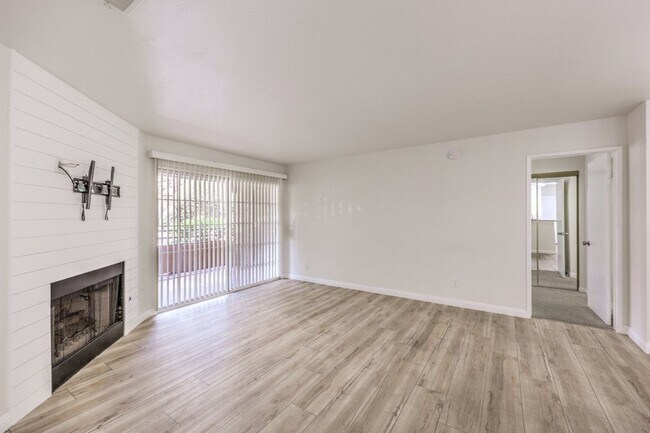 Building Photo - Fully Renovated Canyon Gate Condo | Guard Gated | Resort-Style Living