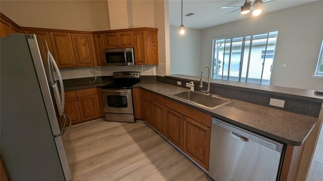 Building Photo - 2606 Fiddlestick Cir