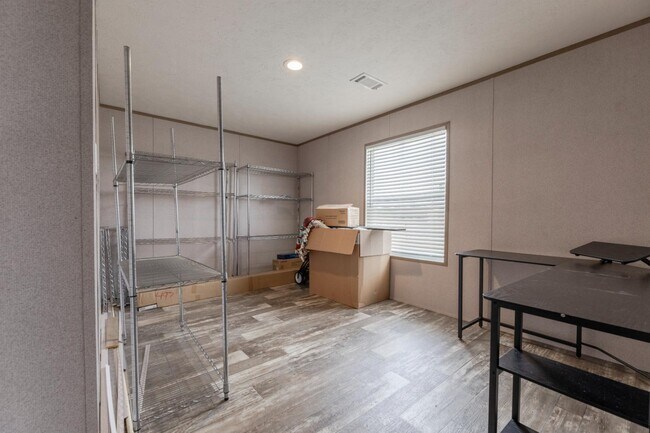 Building Photo - 240 PR 4653