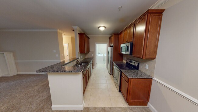 Building Photo - Extra Large Condo in Anderson Creek Club C...