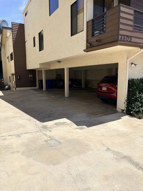 Building Photo - 4603 Cove Dr