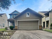 Building Photo - 3002 Edgewick Elm St