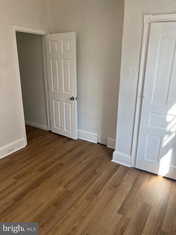 Building Photo - 163 N Edgewood St