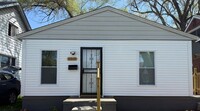 Building Photo - Renovated 3-Bedroom Home – We Welcome Sect...