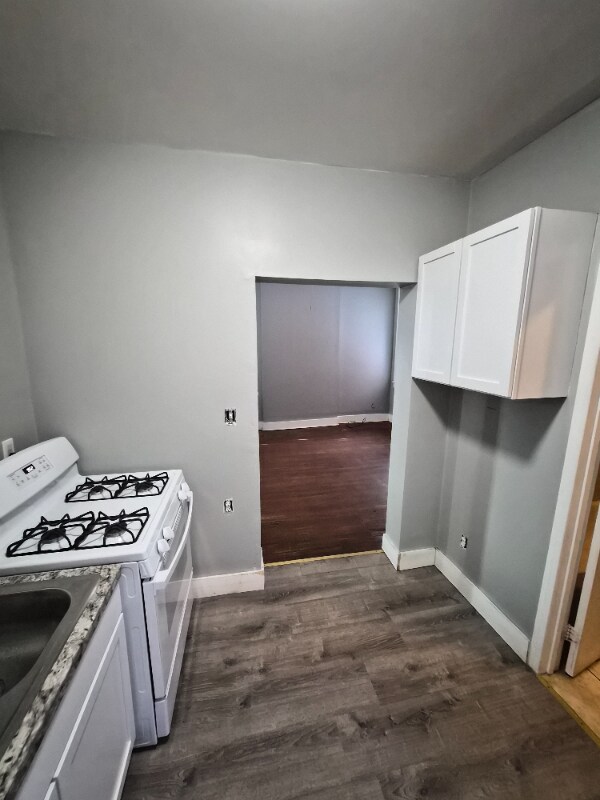 Building Photo - 540 Niagara St