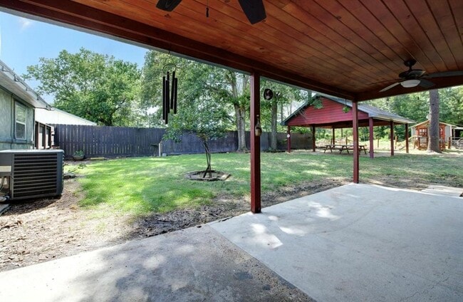 Building Photo - 11787 Stonehedge Dr