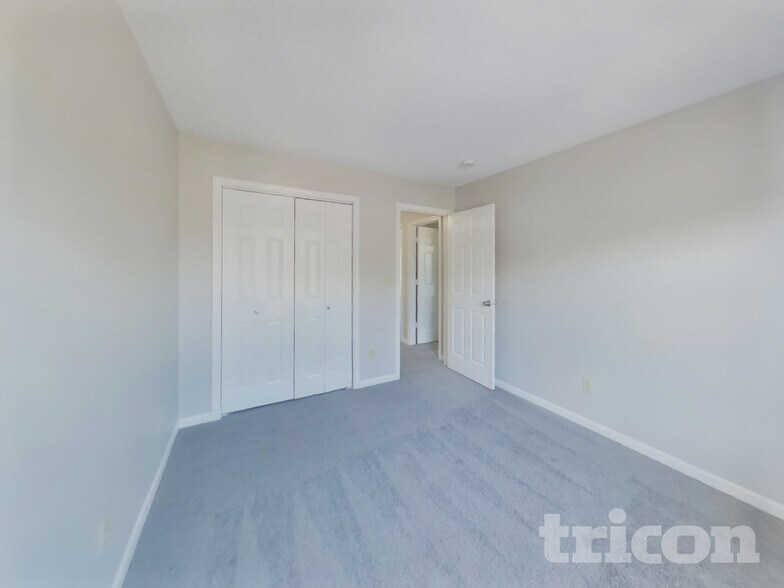 Building Photo - 4002 Caddy Way