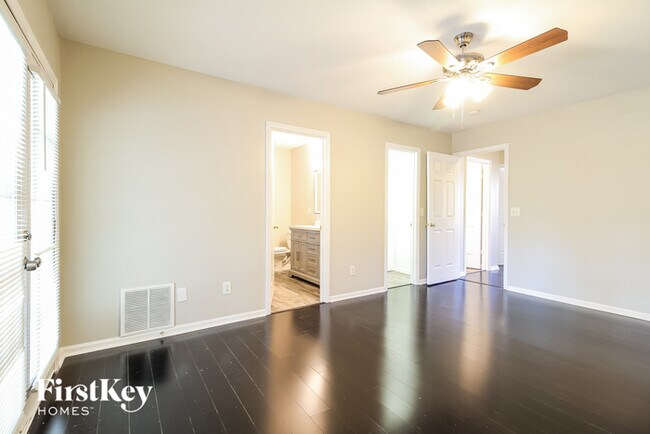Building Photo - 3904 Melco Ct