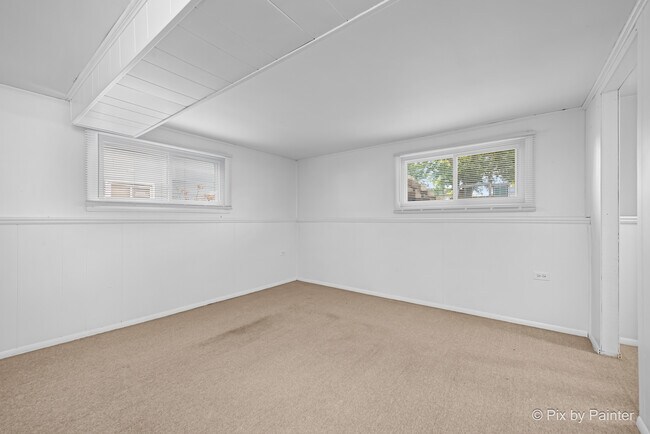 Building Photo - 538 Harold Ave