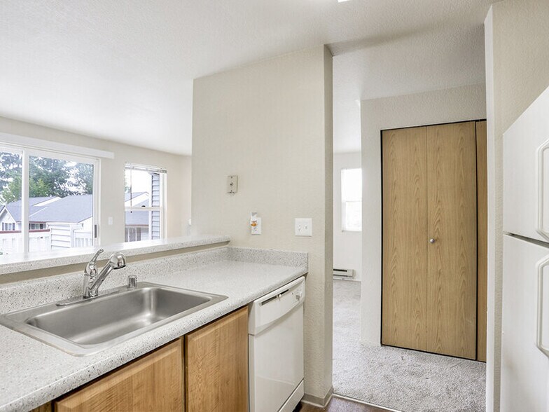 Building Photo - Sunnydale