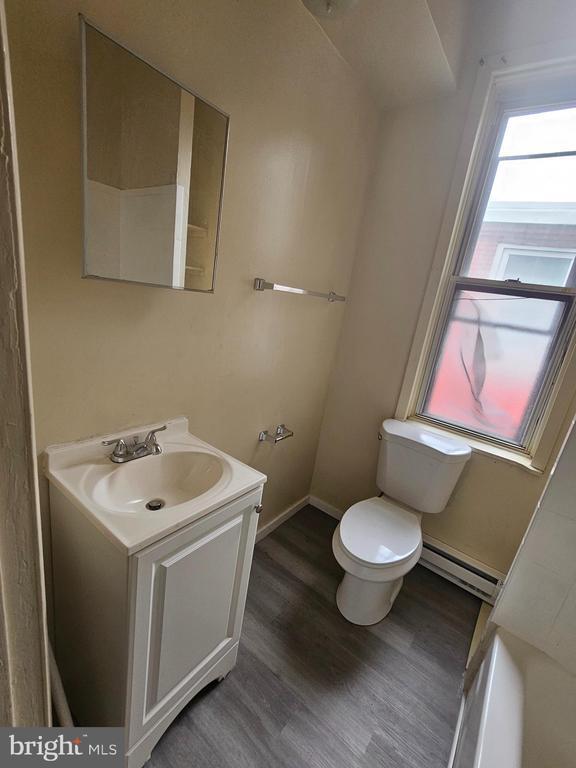 Building Photo - 2526 N 5th St