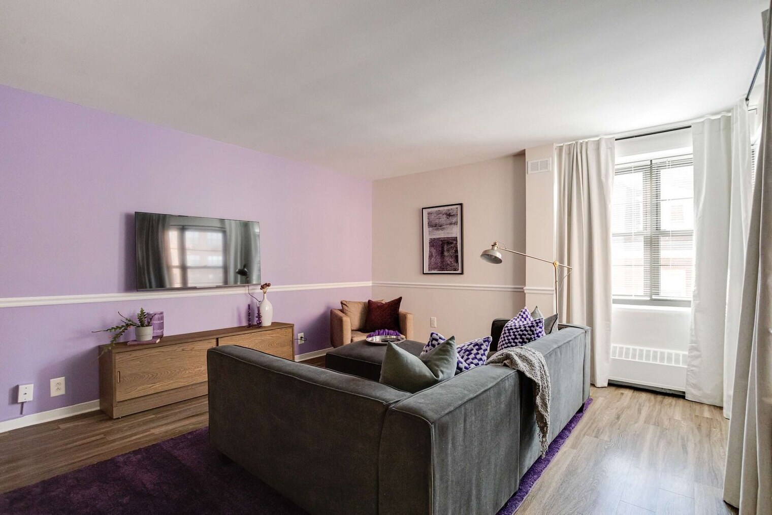 Building Photo - 112 W University Pkwy