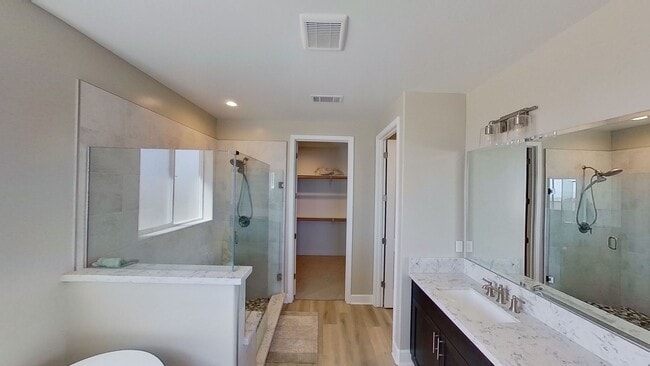 Building Photo - AMAZING 3+ bed, 2.5-bath Executive Home in Rice Ranch Community!