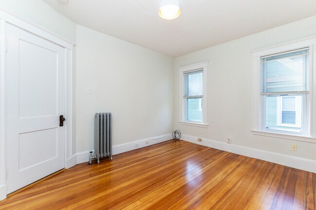Building Photo - 20 Egerton Rd