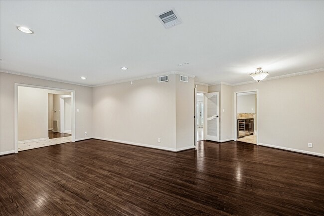 Building Photo - 9106 Riddlewood Ln