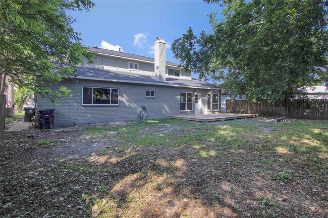 Building Photo - 12811 Golden Tee Ln