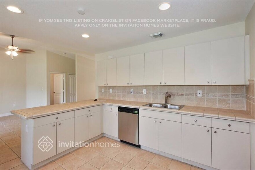 Building Photo - 18168 SW 151st Ave
