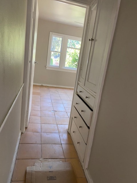 Hallway - 2905 S Redondo Blvd