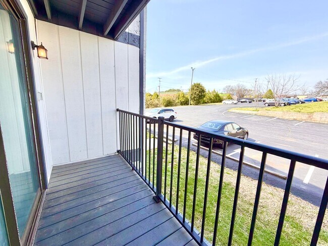 Building Photo - 136 Jack Miller Blvd