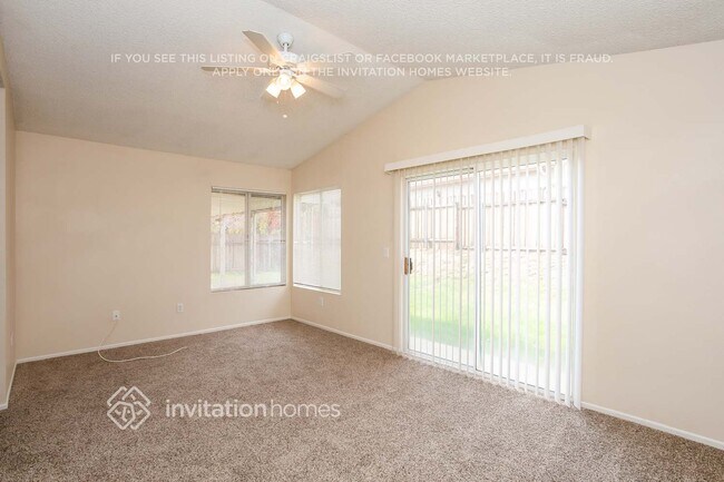 Building Photo - 35548 Penrose Ln